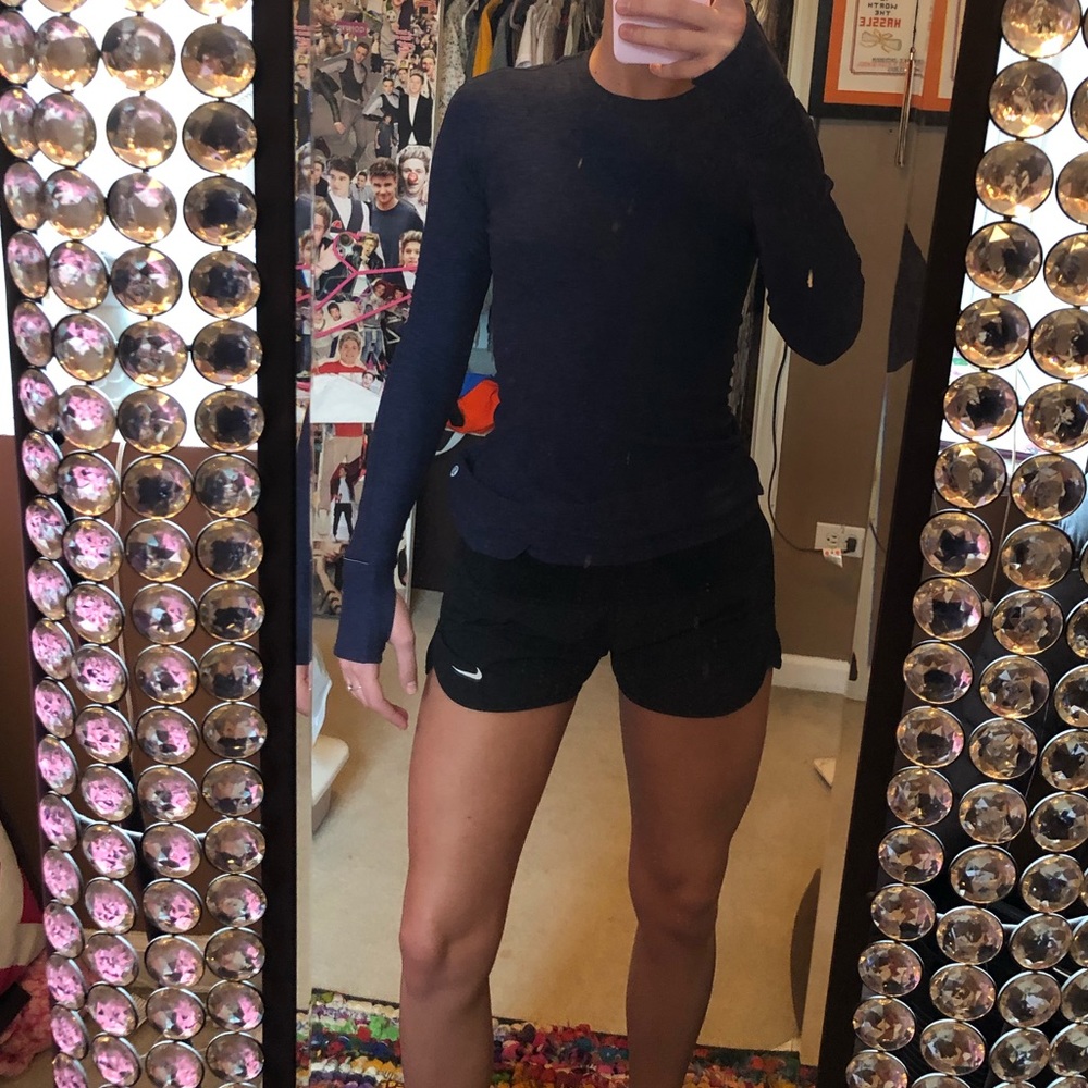 LULULEMON long sleeve